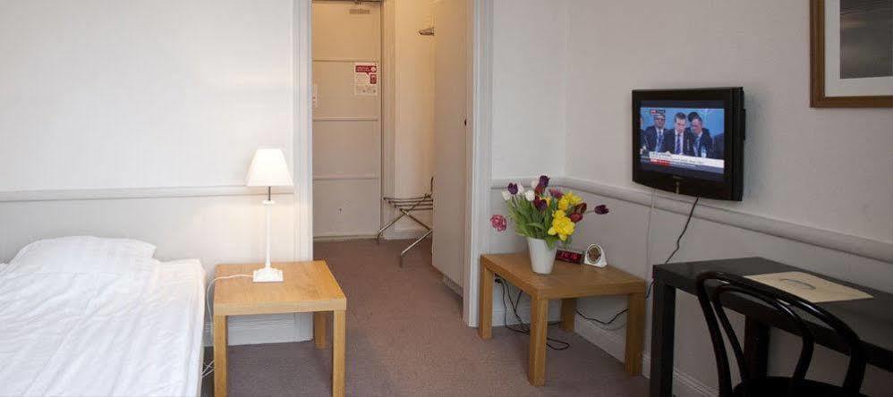 Insjoens Hotell Extérieur photo